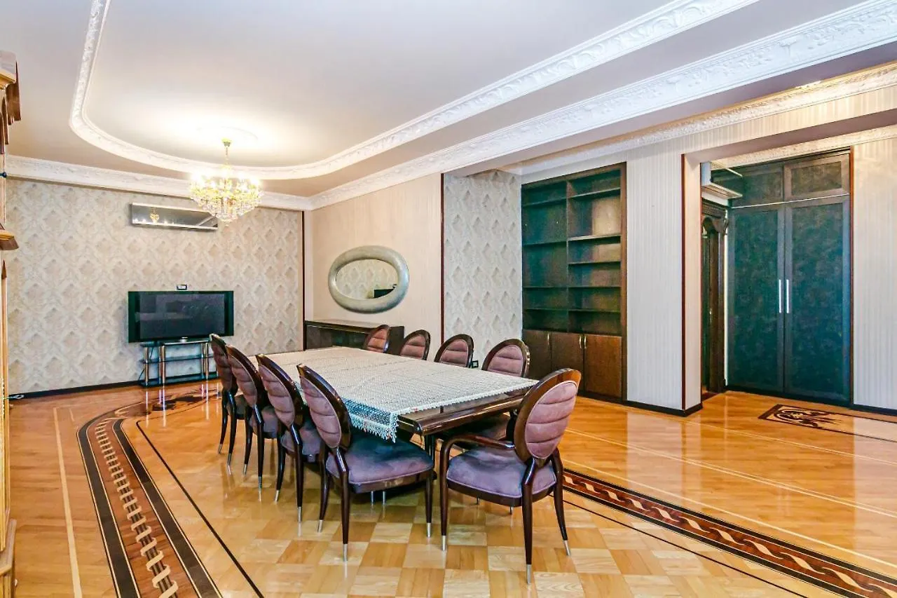 F1 Track Sea View Hotelapartment Barbaris Baku