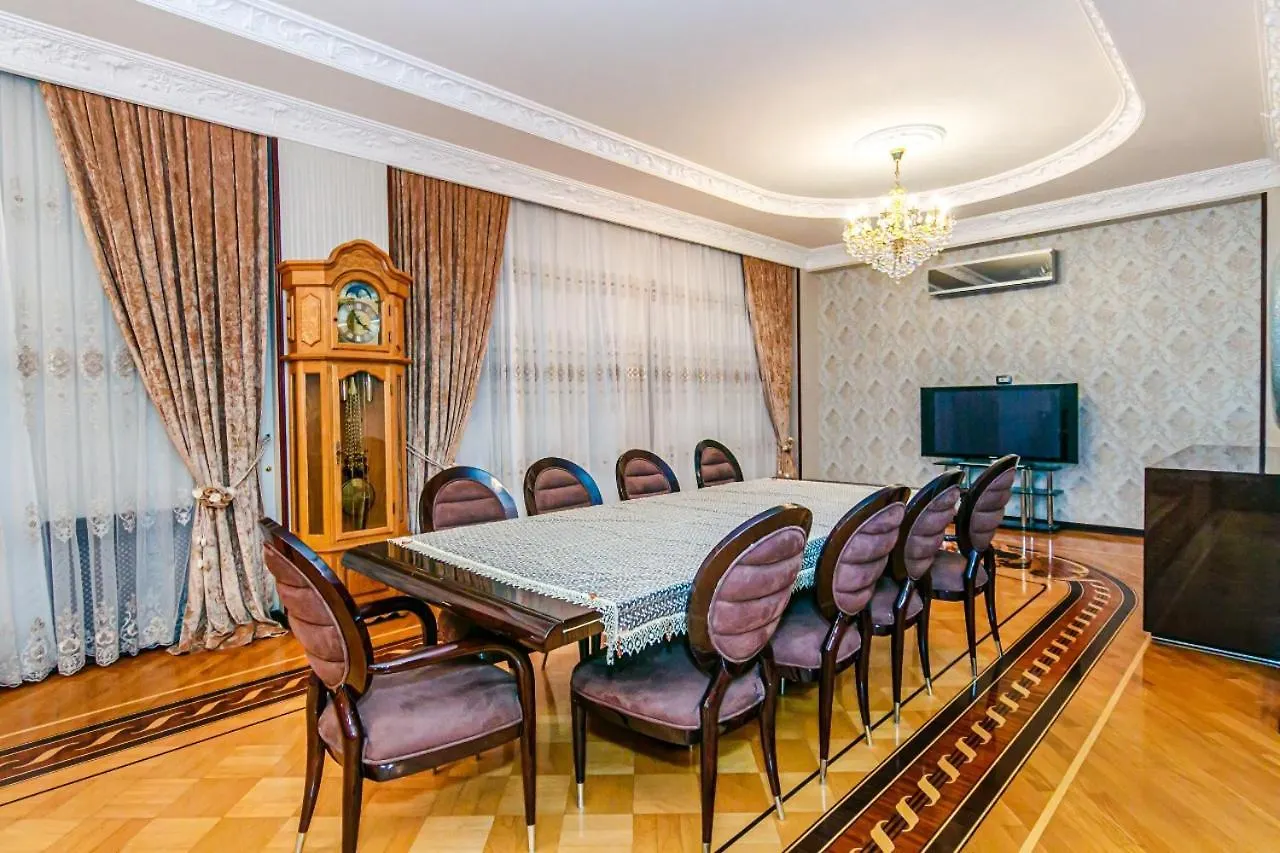 F1 Track Sea View Hotelapartment Barbaris Bakoe 0*,  Azerbeidzjan