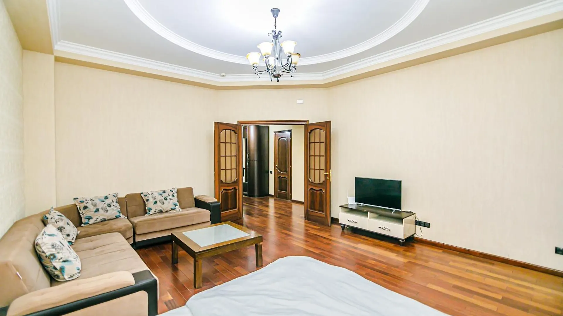 F1 Track Sea View Hotelapartment Barbaris Bakoe 0*,  Azerbeidzjan