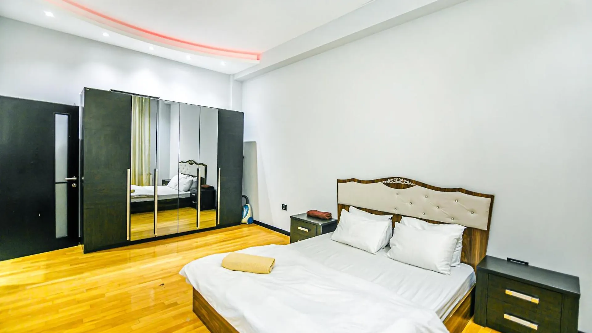 F1 Track Sea View Hotelapartment Barbaris Bakoe 0*,  Azerbeidzjan